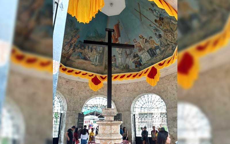 Magellan's Cross