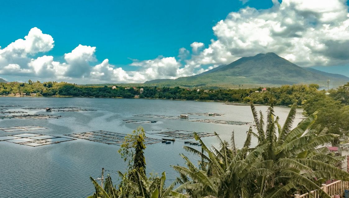 The Seven Lakes of San Pablo